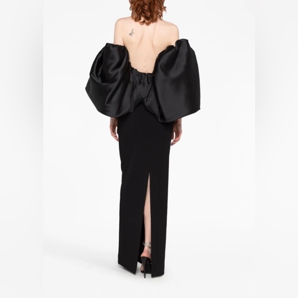 SOLACE LONDON
Pia off-the-shoulder stretch-crepe and faille maxi dress - Picture 6 of 12